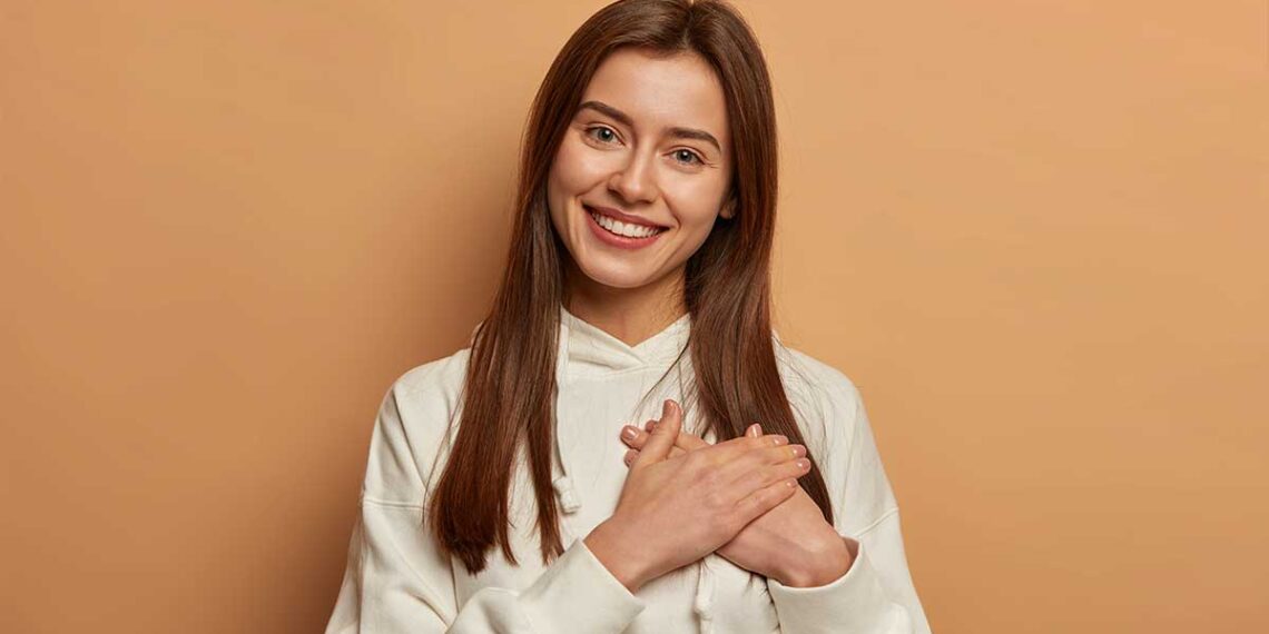 A gratidão é a oração silenciosa que transforma a alma — um lembrete diário de que sempre há motivos para agradecer.